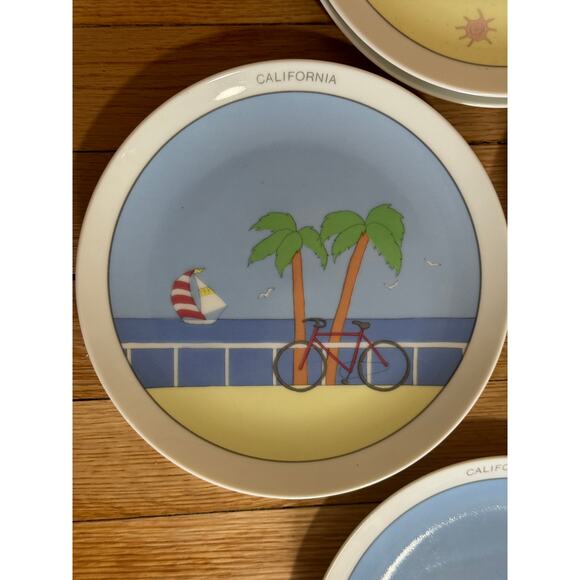 Vintage 1980s/90s Unique Set of 7 California Ocean Scene Dessert Salad Plates - Picture 2 of 8